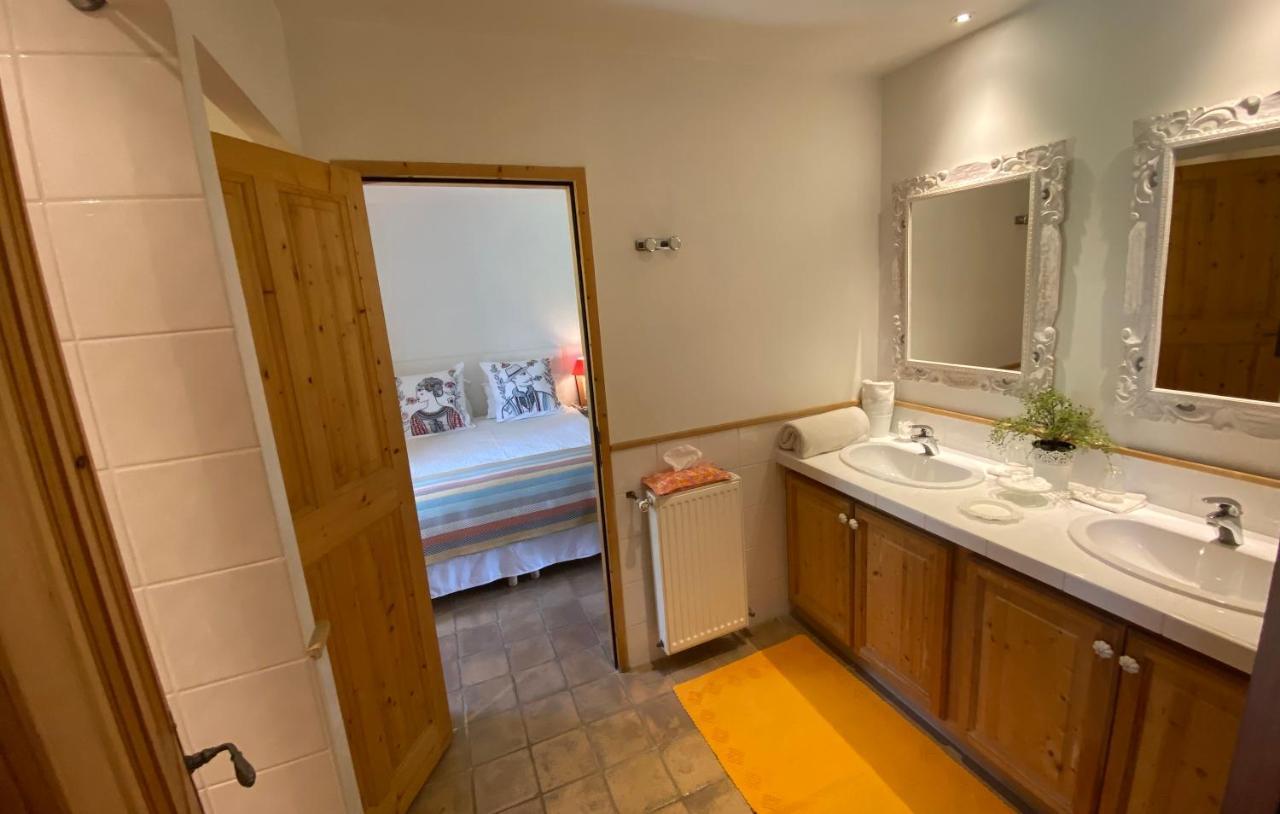 La Ferme De Gigognan Bed & Breakfast Avignon