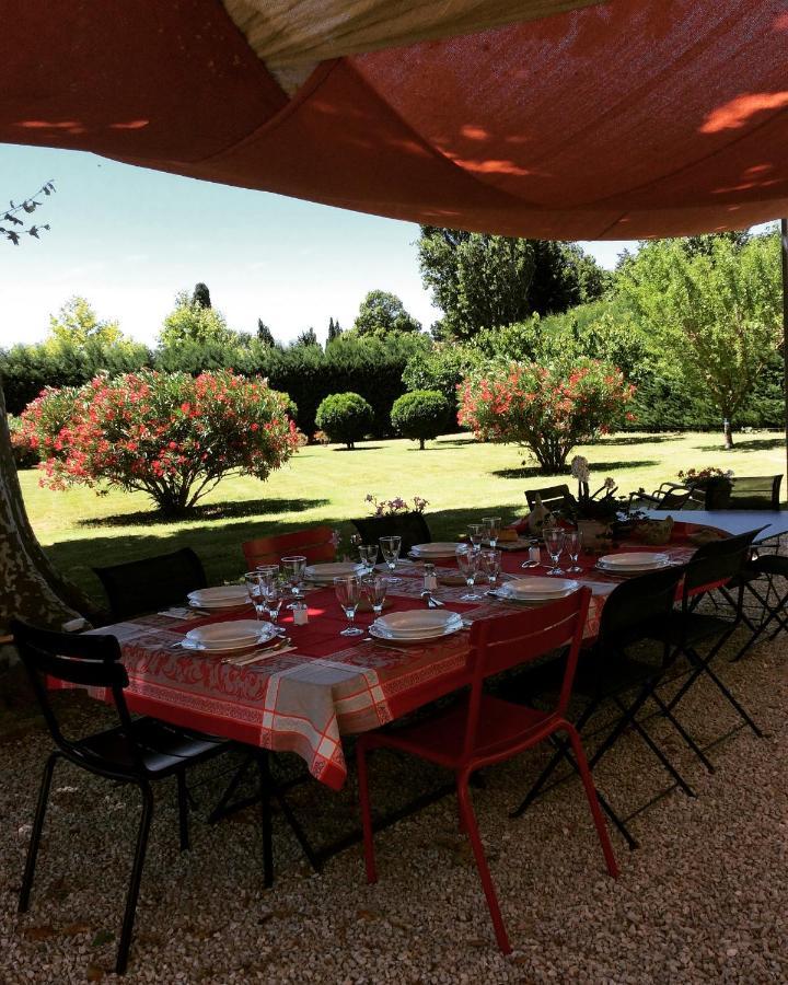 Bed & Breakfast La Ferme De Gigognan 2*